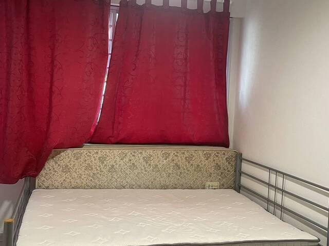 Room for rent in Potong Pasir