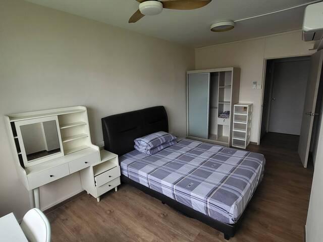 Room for rent