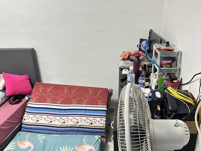 Room for rent in Chong Pang, Singapore