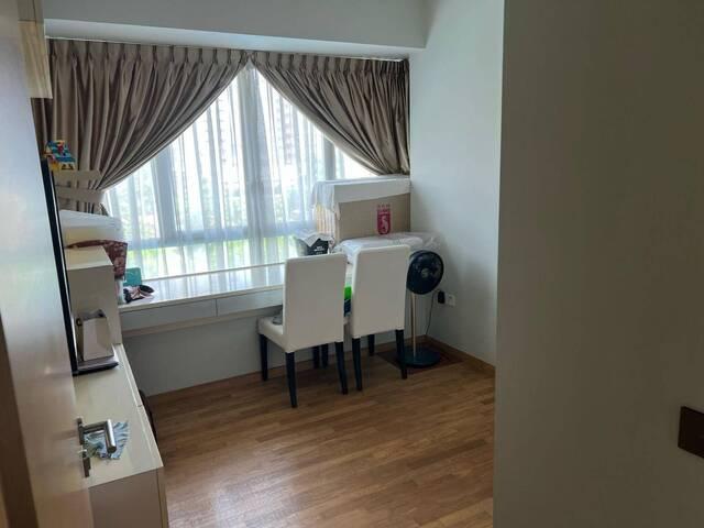 Room for rent in Pasir Ris, 17 Far East, Changi