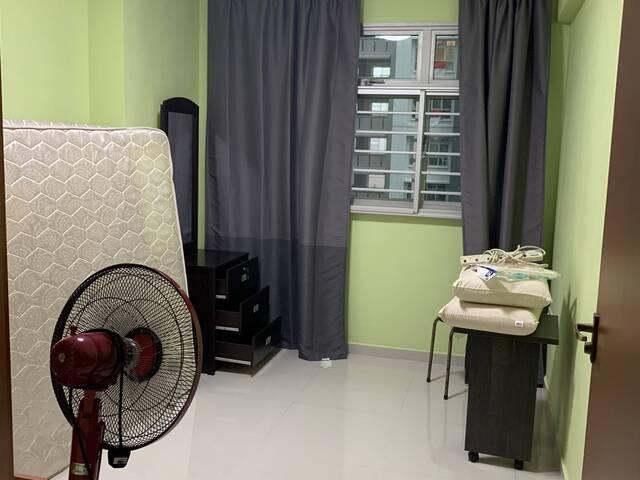 Room for rent