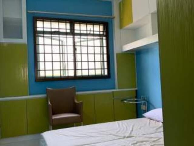 Room for rent
