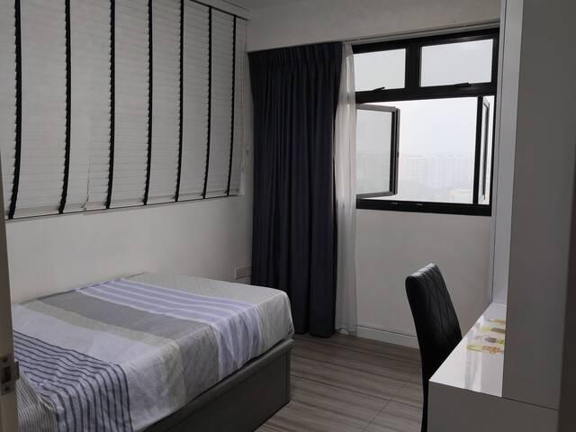 Room for rent