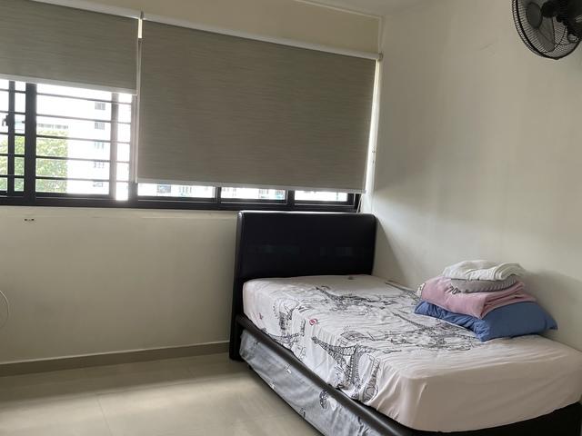 Room for rent in Macpherson, 13 Central East