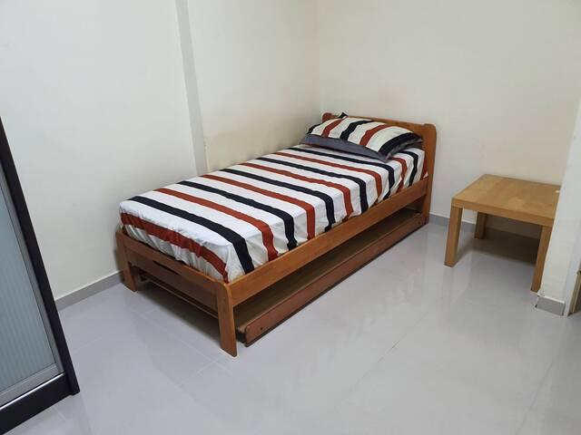 Room for rent