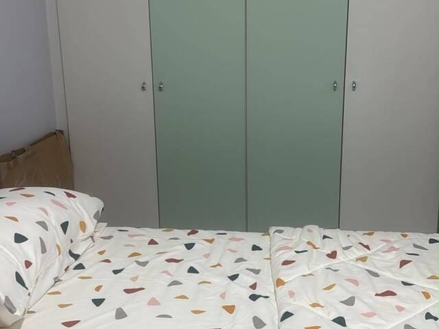 Room for rent in Chong Pang, Singapore
