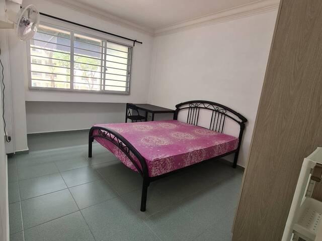 Room for rent in Telok Blangah