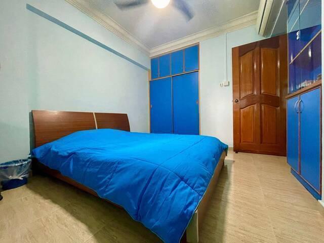 Room for rent