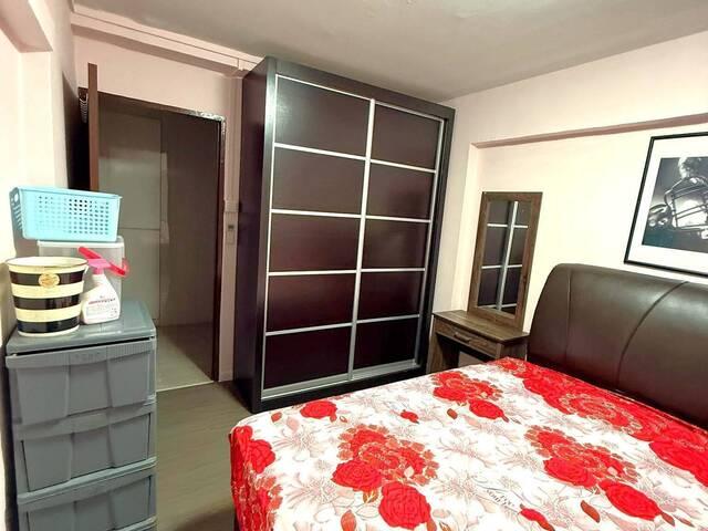 Room for rent