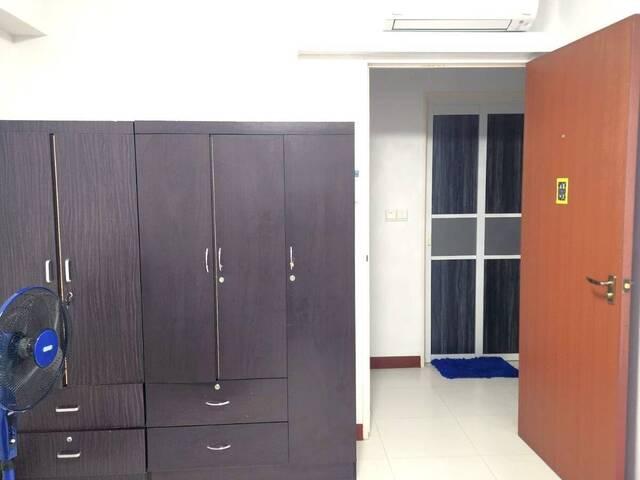 Room for rent