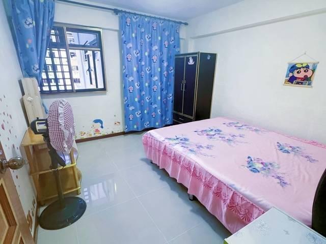 Room for rent in 16 Upper East Coast