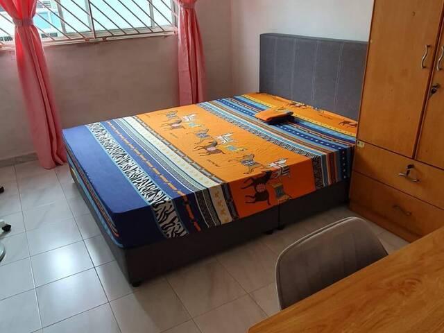 Room for rent