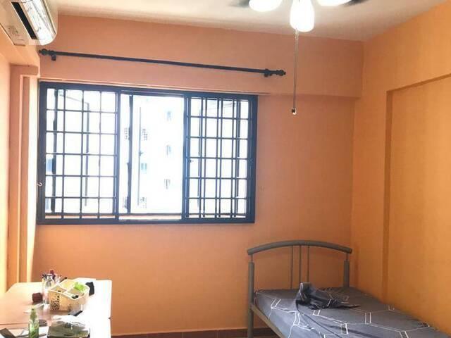 Room for rent
