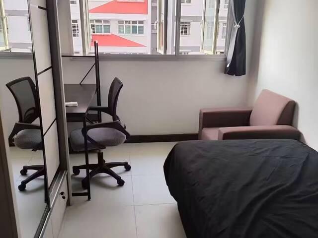 Room for rent