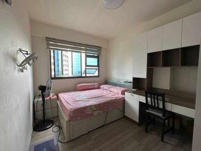 Room for rent