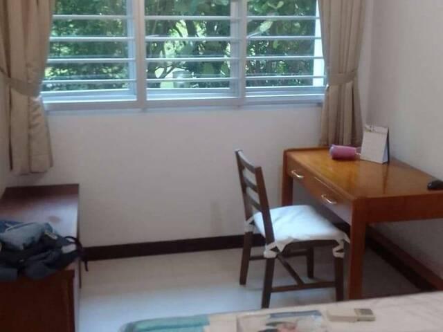 Room for rent