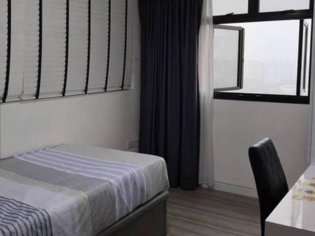 Room for rent