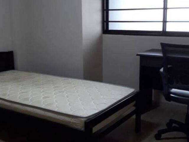 Room for rent