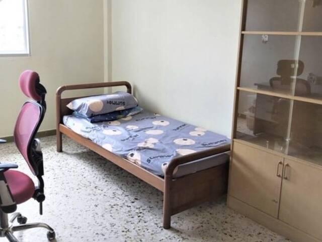Room for rent