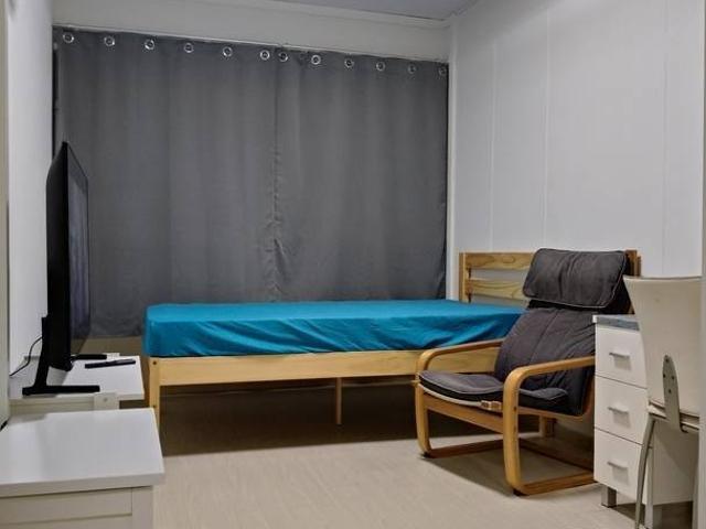 Room for rent