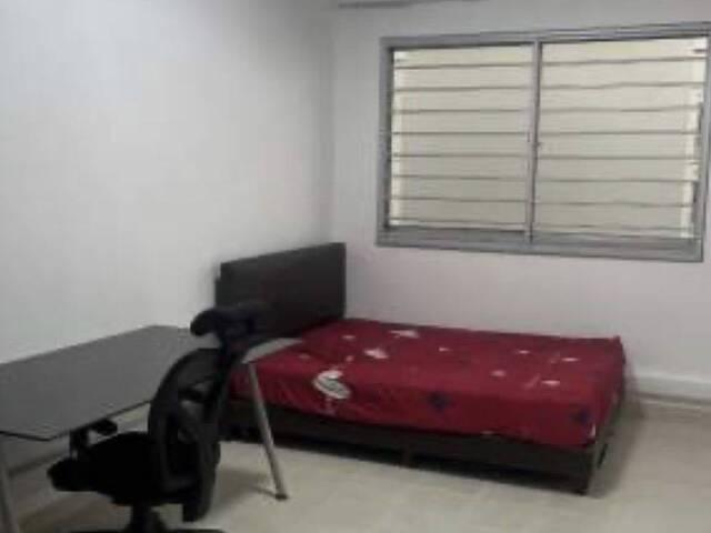 Room for rent
