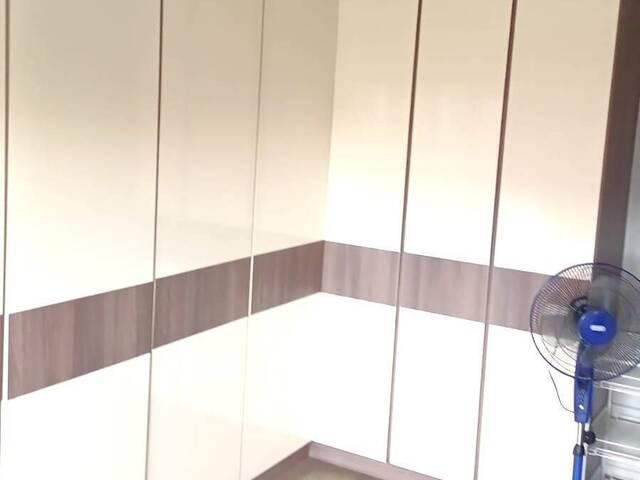 Room for rent in 23 North West