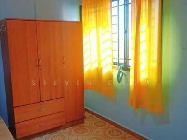 Room for rent