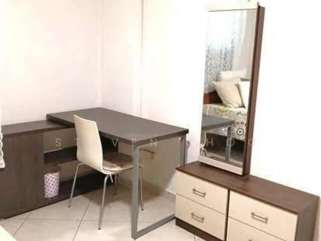Room for rent in Tai Seng, Singapore