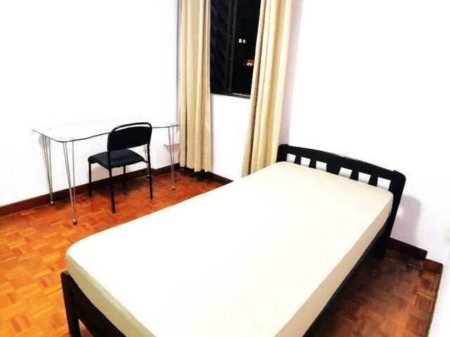Room for rent