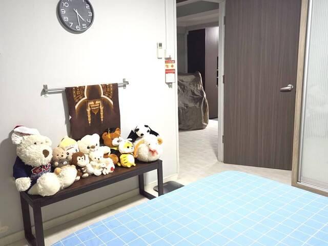 Room for rent in Braddell, Singapore