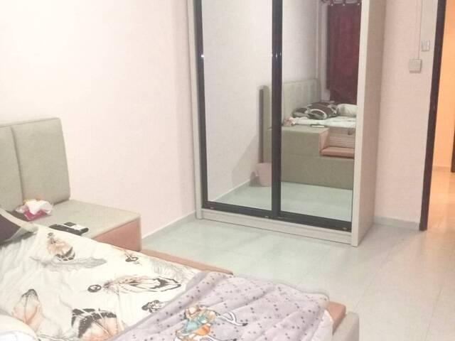 Room for rent