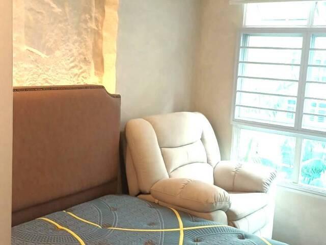 Room for rent in 19 North East, Hougang