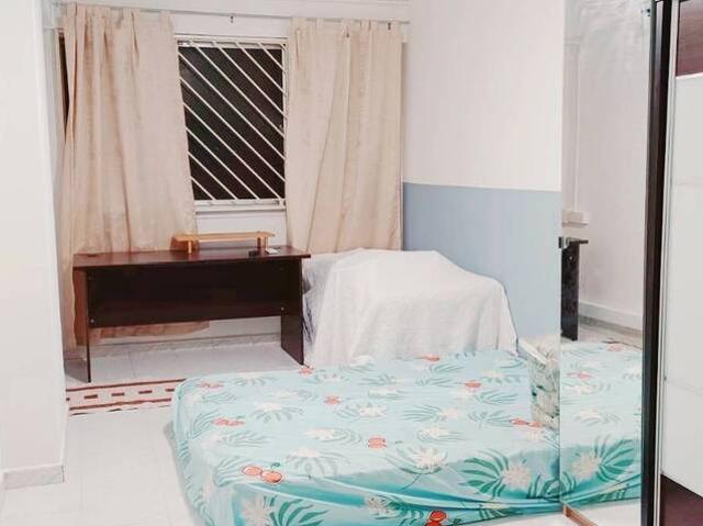 Room for rent in Choa Chu Kang, 05 South West