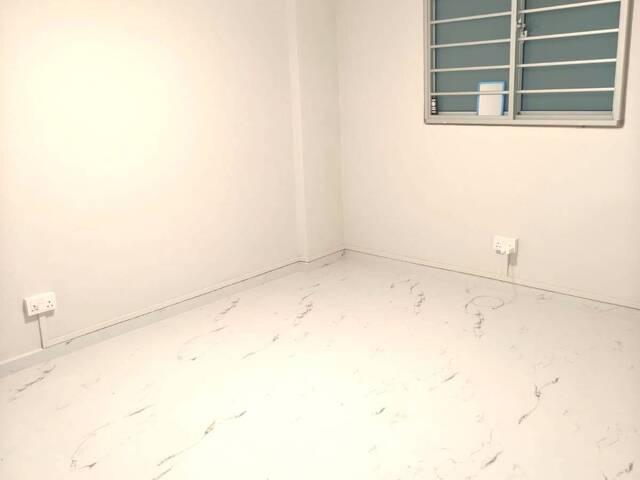 Room for rent in Alexandra Road