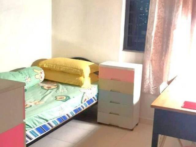 Room for rent
