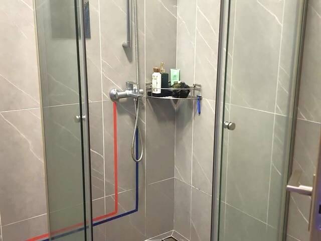 Room for rent in Park, Singapore