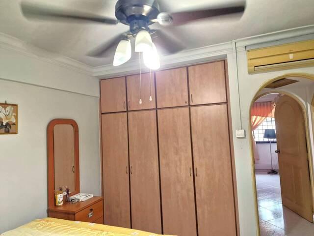 Room for rent in Woodgrove, 23 North West