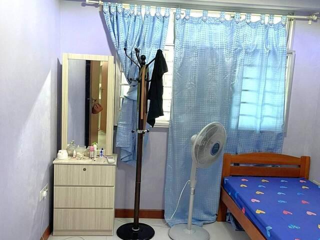Room for rent in Anchorvale, Singapore