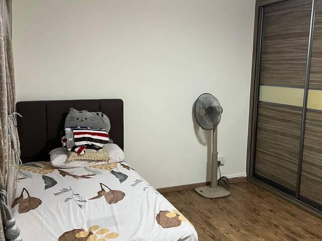 Room for rent