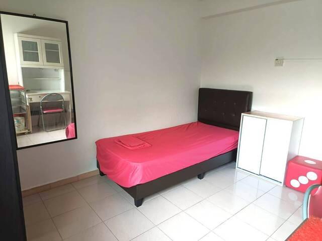 Room for rent