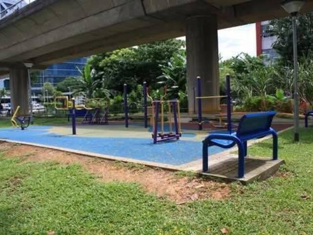 Room for rent in Eunos, Singapore