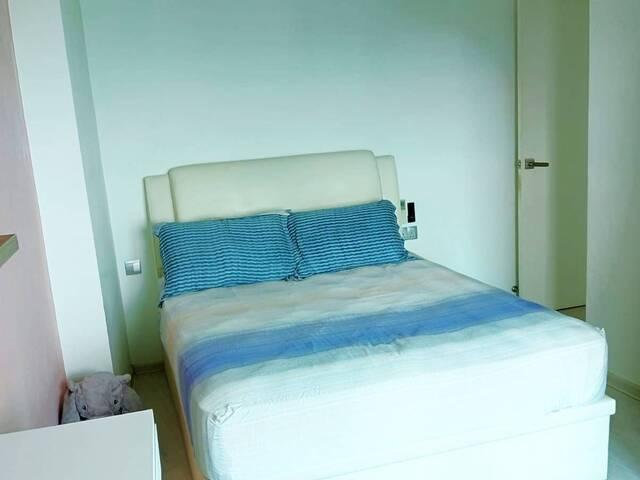 Room for rent