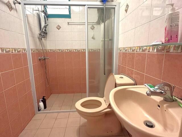 Room for rent in Bukit Panjang, 23 North West