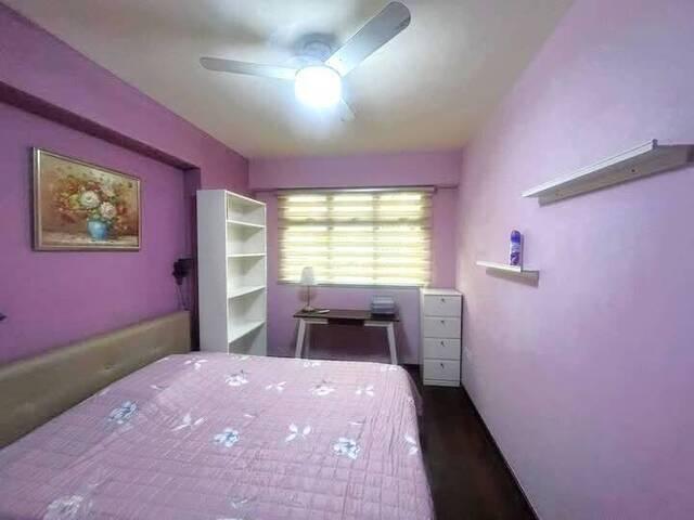 Room for rent