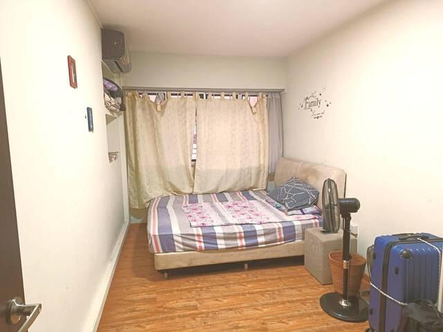 Room for rent