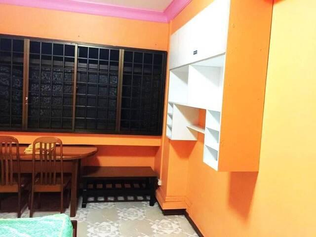 Room for rent