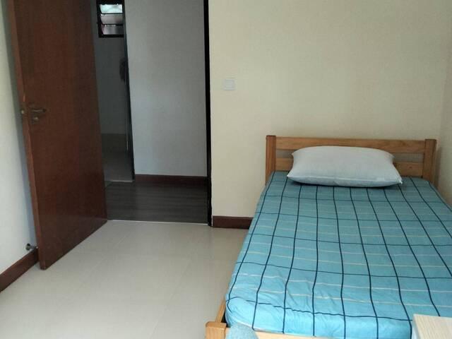 Room for rent