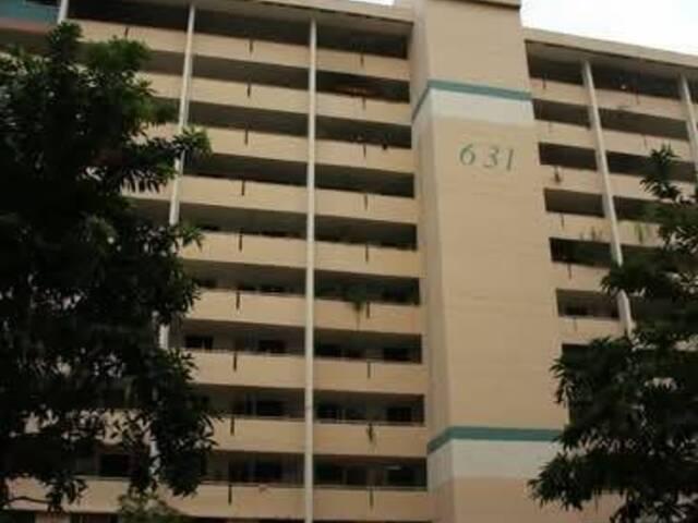 Room for rent in Thomson