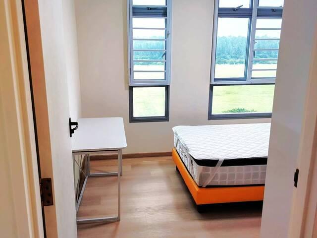Room for rent