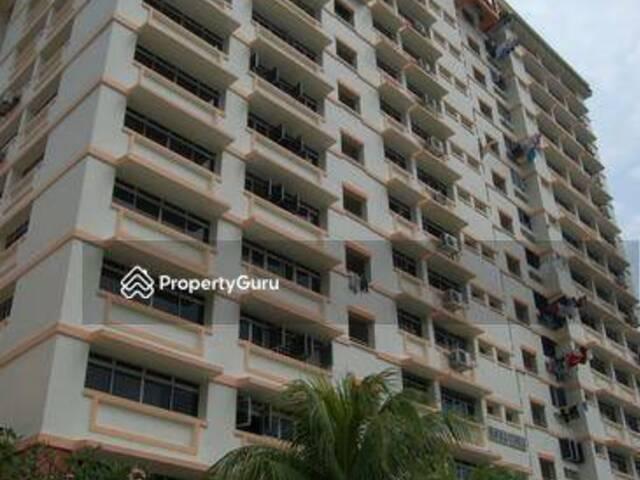 Room for rent in Pasir Ris, 17 Far East, Changi